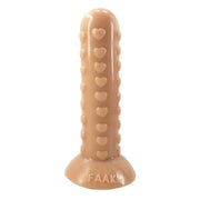 Dildo color carne chiaro FAAK 19,5 cm superficie liscia con decorazioni a cuore