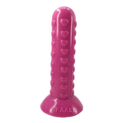 Dildo rosa brillante FAAK 19,5 cm con cuori in rilievo e base piatta