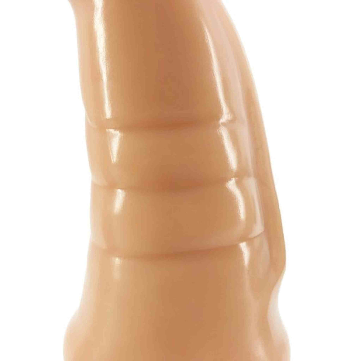 Dettaglio dildo color pelle con tre anelli orizzontali e venature naturali