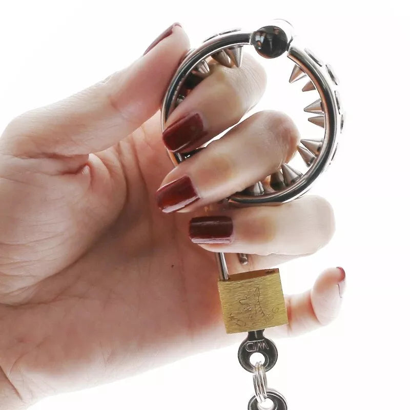 Ballstretcher in Acciaio con Spikes Interni e Chiusura