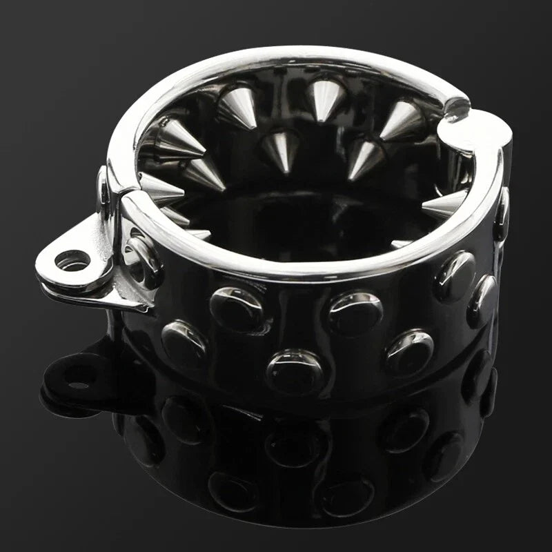Ballstretcher in Acciaio con Spikes Interni e Chiusura