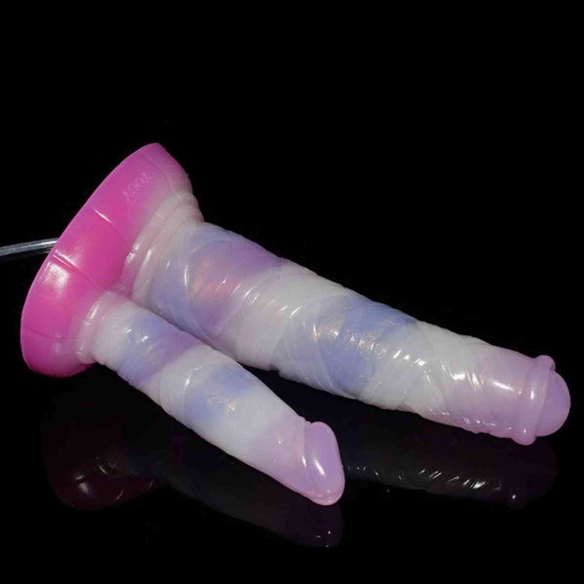 Dildo Centaur silicone lucido rosa bianco viola forma spiralata vista diagonale