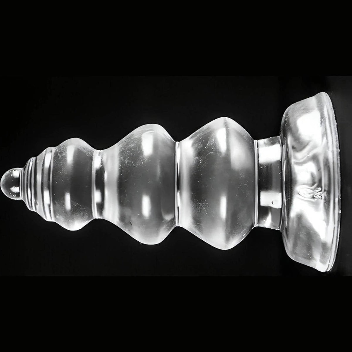 Plug anale trasparente Chikubi orizzontale con ventosa base lucido