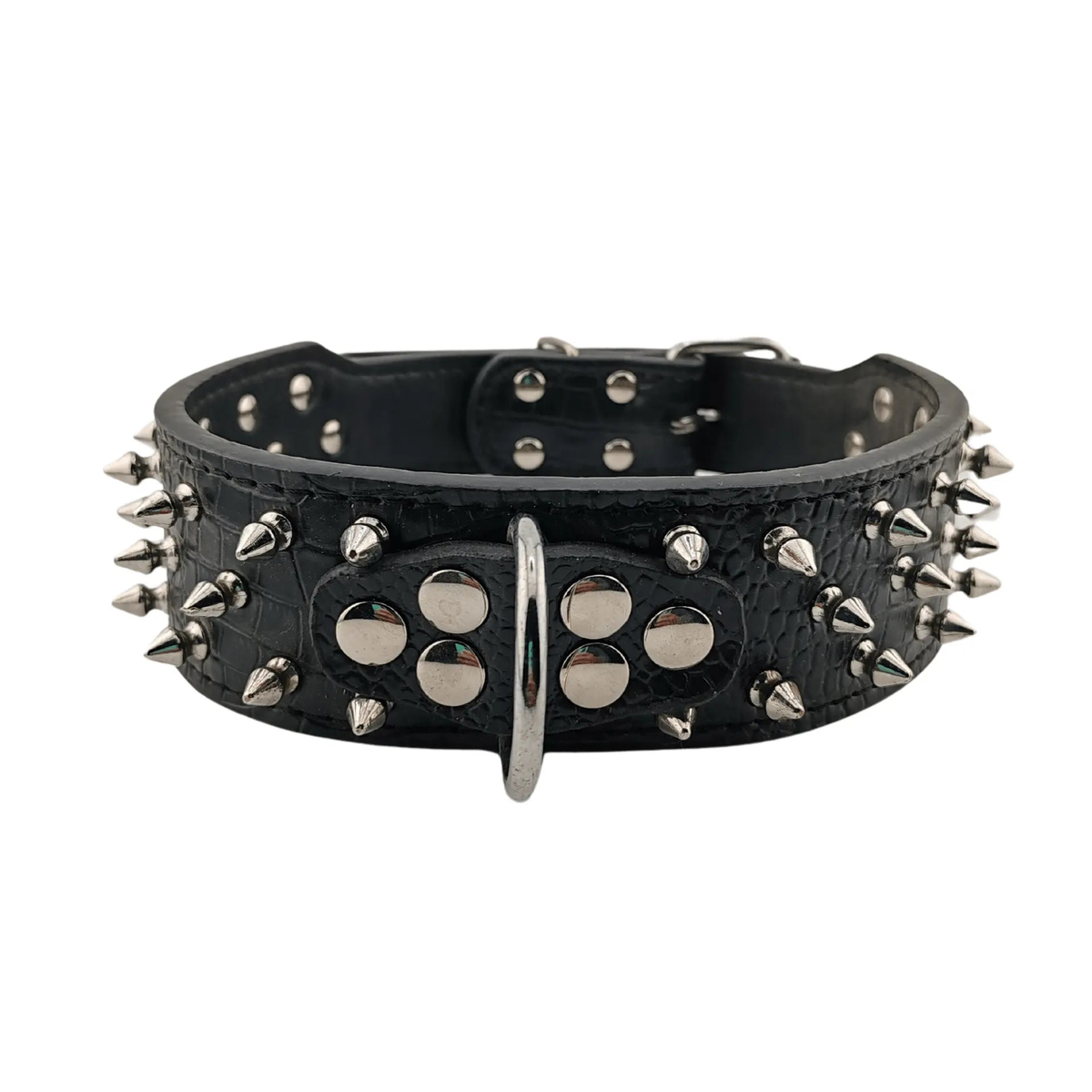 Collare nero ecopelle texture coccodrillo borchie argento punta e piastra centrale