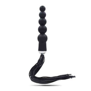 Vista frontale dildo anale Globe Anal Whip nero con punta metallica lucida e frangia