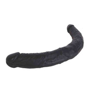Doppio dildo nero curvo 30 cm dettaglio laterale texture rugosa longitudinale e materiale flessibile opaco