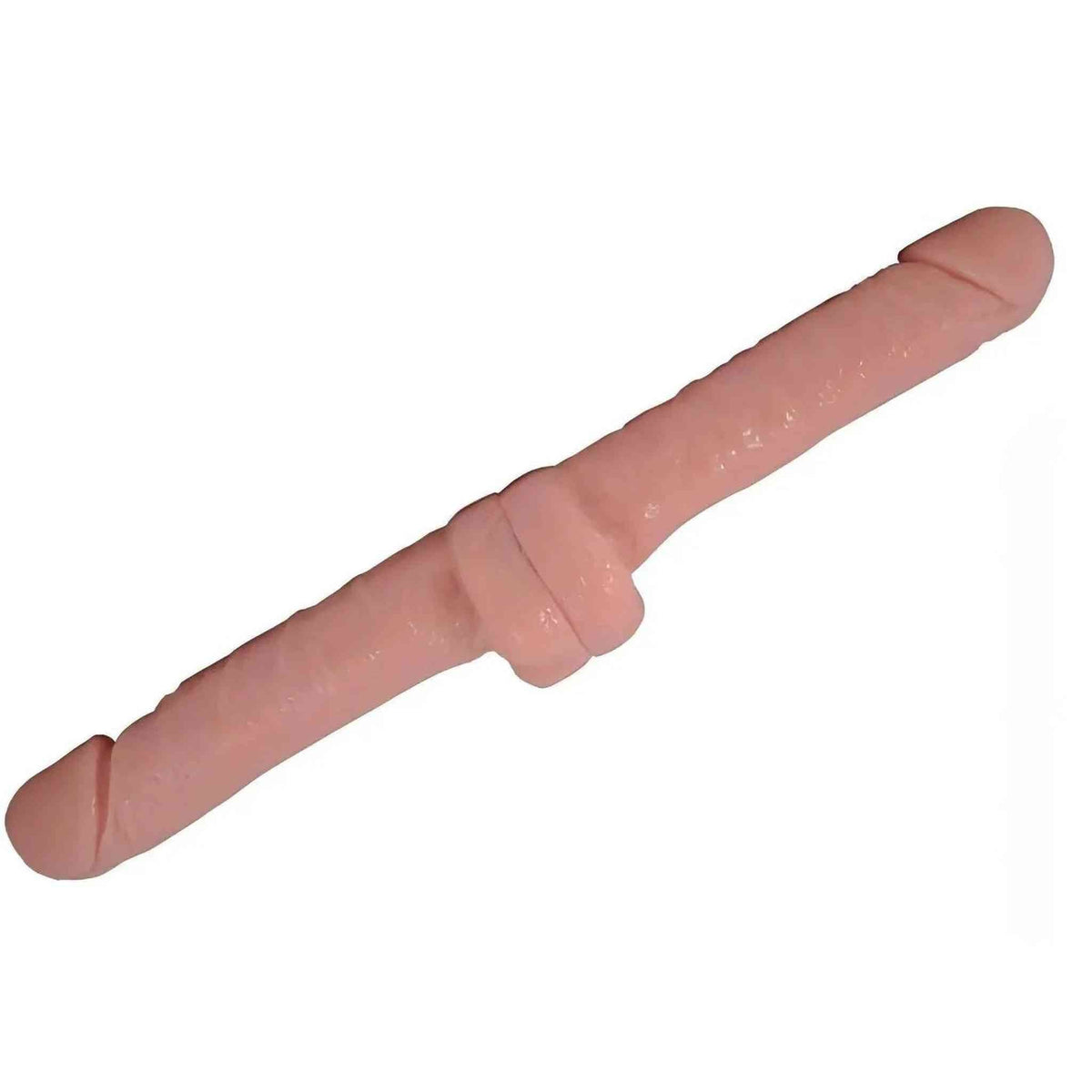 Doppio dildo rosa carne con finitura lucida e texture rugosa su sfondo bianco