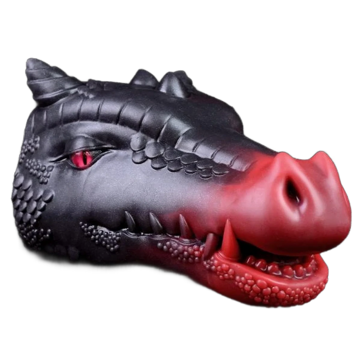 Masturbatore a forma di testa di drago nero e rosso in silicone con dettagli squame e bocca aperta