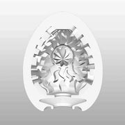 Sezione interna Tenga EGG Shiny con struttura a foglie e stella