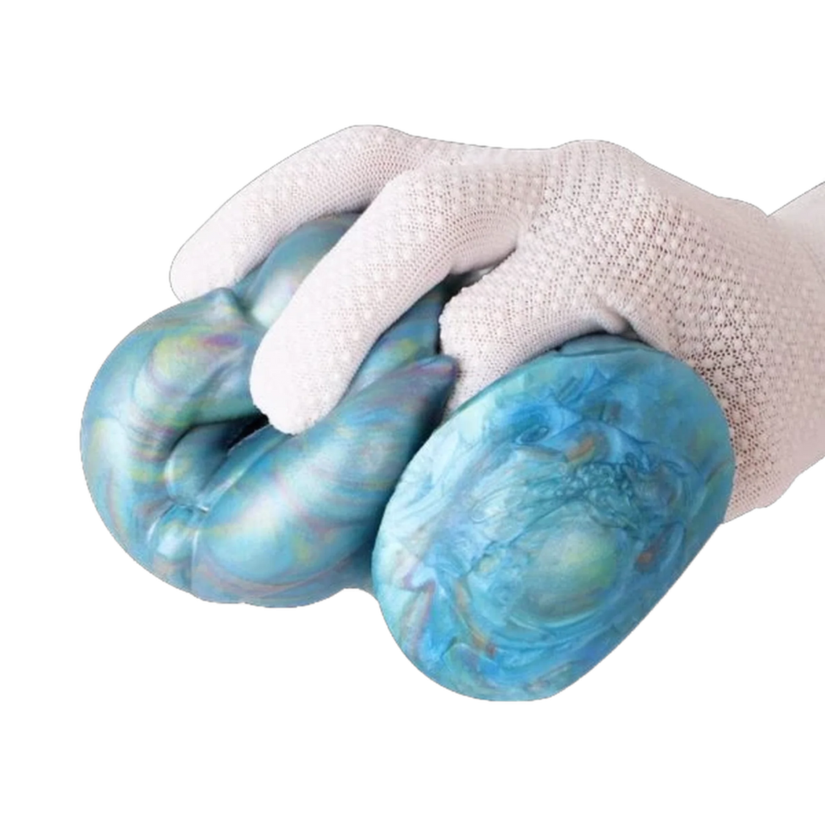 Flessibilità del silicone iridescente dimostrata da mano con guanto bianco
