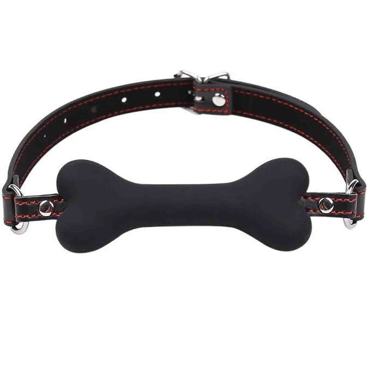 Collare pelle nera simmetrico con osso in silicone nero centrale