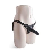 Manichino femminile che indossa strapon nero con cintura Y