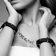 Maze Thin Cuffs Black