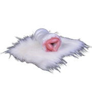 Giocattolo sessuale cilindrico in silicone liquido su base pelosa bianca e grigia