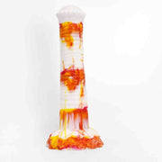 Dildo bianco Srepnia con spruzzi arancioni e rossi, base floreale lucida