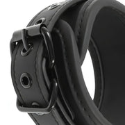Polsiere con doppia imbottitura con catena in metallo nero - Realizzate in pelle vegana