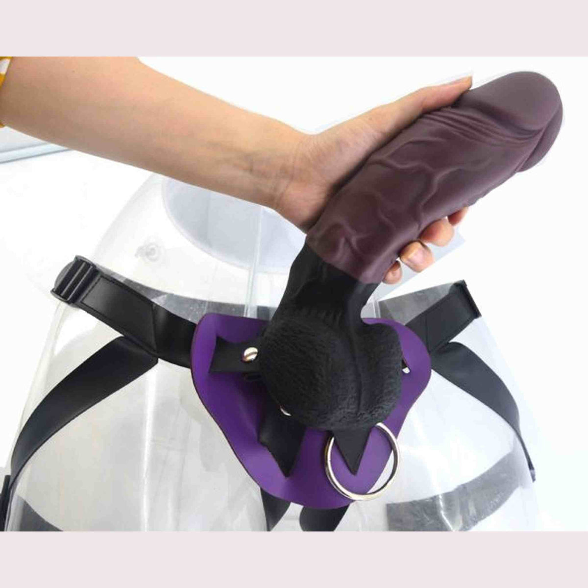 strapons 24.3 cm pants